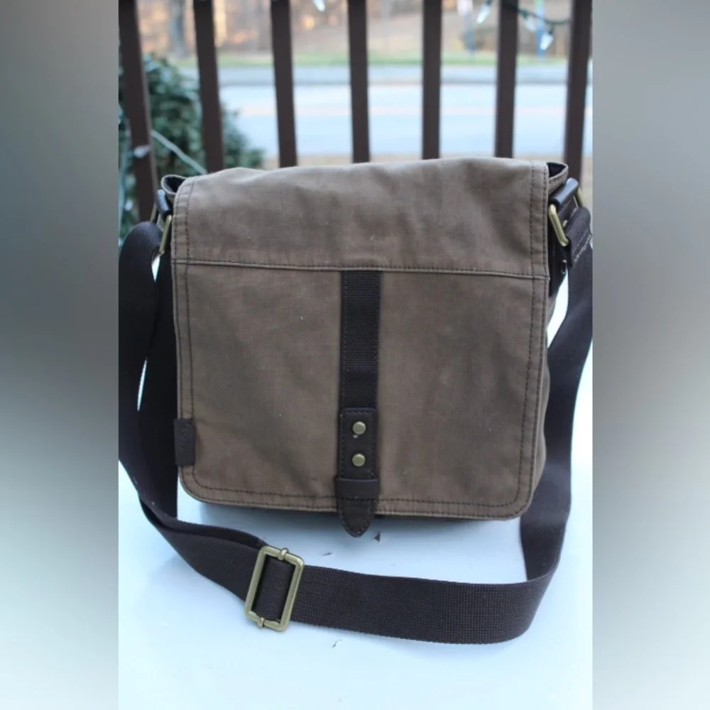 Fossil Travis messenger bag